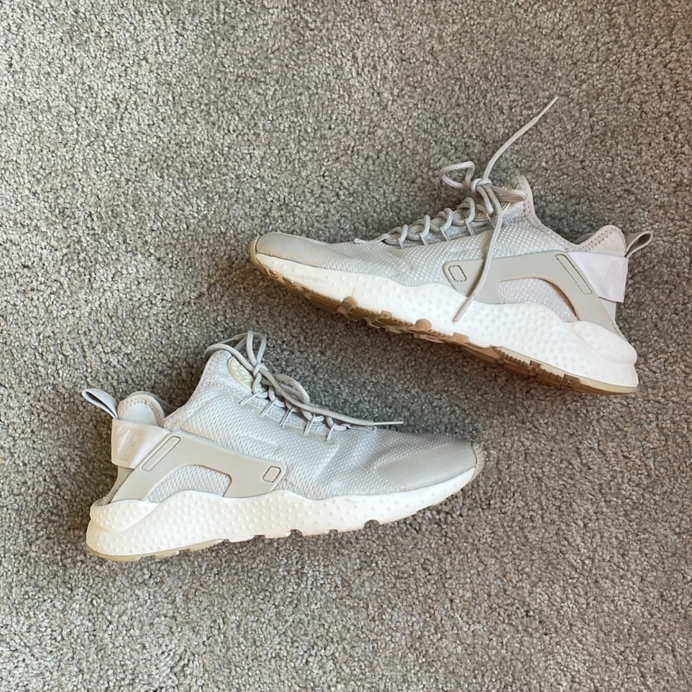 Nike Air Hurache Ultra